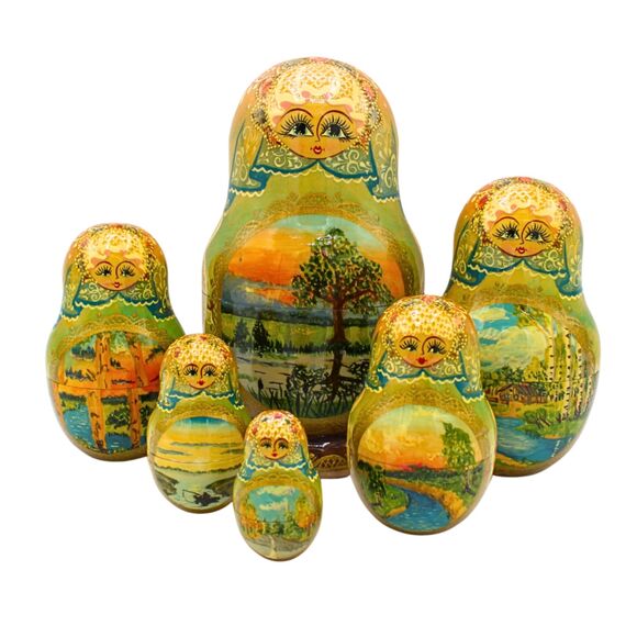 Vintage Russian Matryoshka Nesting Dolls Set of 7 Signed 80s Nature Folk Art - Picture 1 of 6